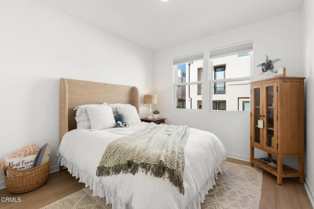 1578 E Thompson Boulevard