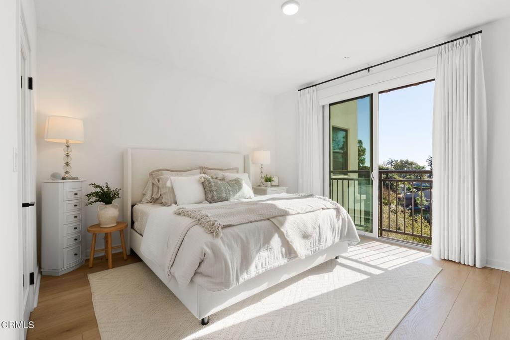 1578 E Thompson Boulevard