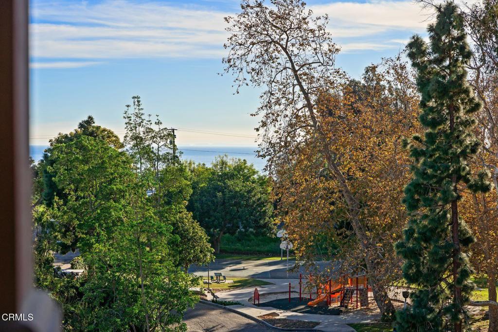 1578 E Thompson Boulevard