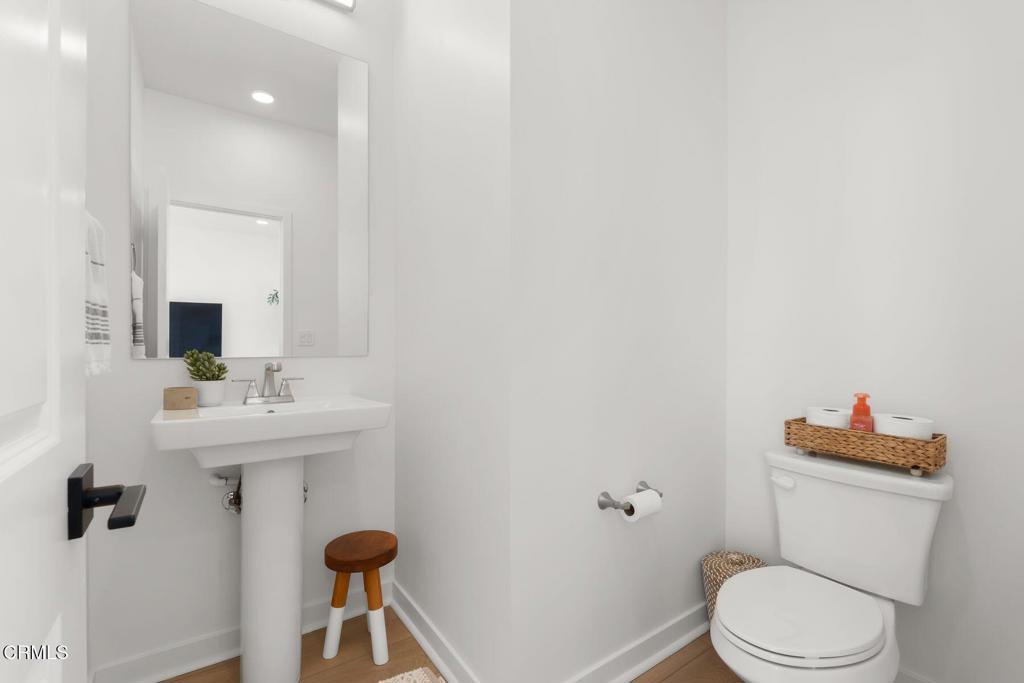 1578 E Thompson Boulevard