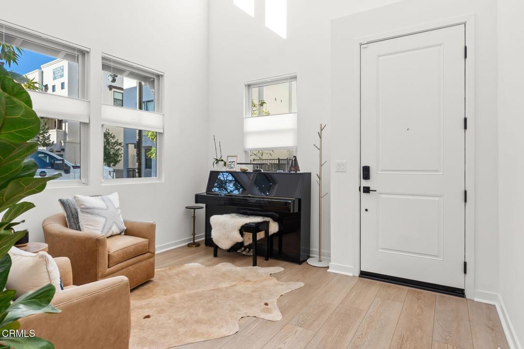 1578 E Thompson Boulevard