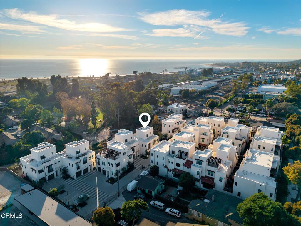 1578 E Thompson Boulevard