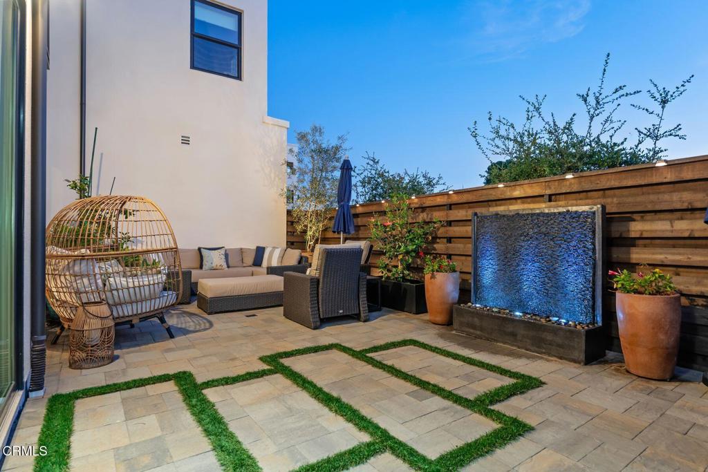 1578 E Thompson Boulevard