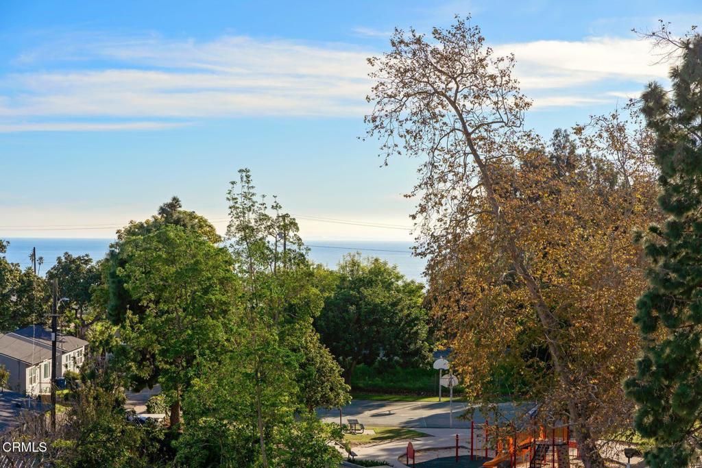 1578 E Thompson Boulevard