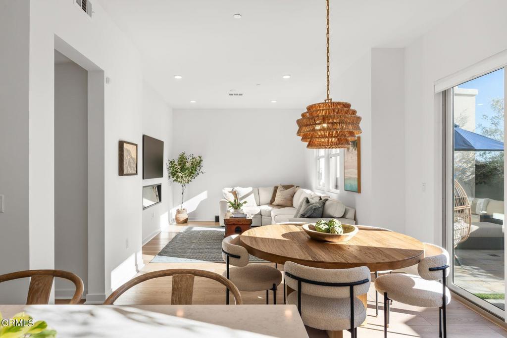 1578 E Thompson Boulevard