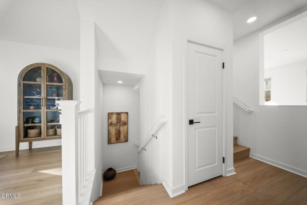 1578 E Thompson Boulevard