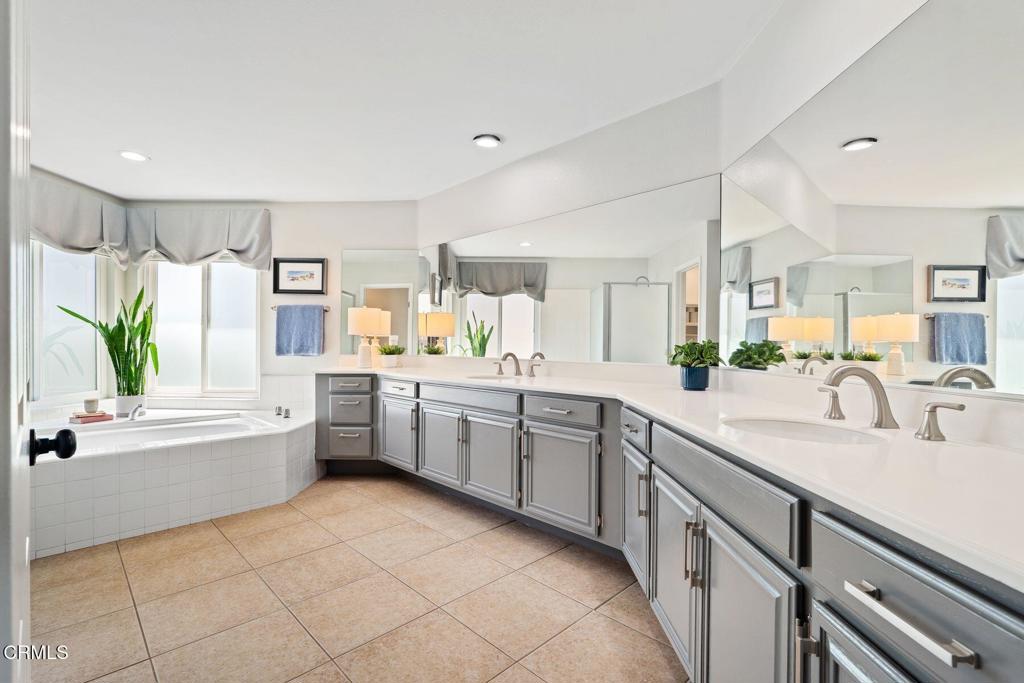 12157 London Grove Court