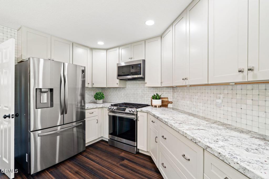 12157 London Grove Court