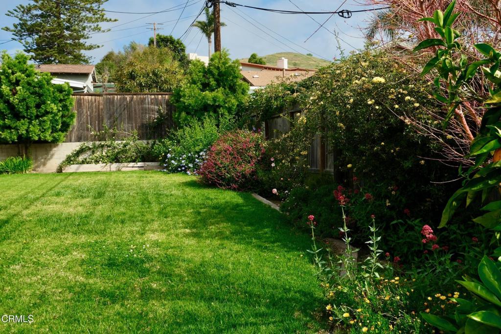 386 Dorothy Avenue