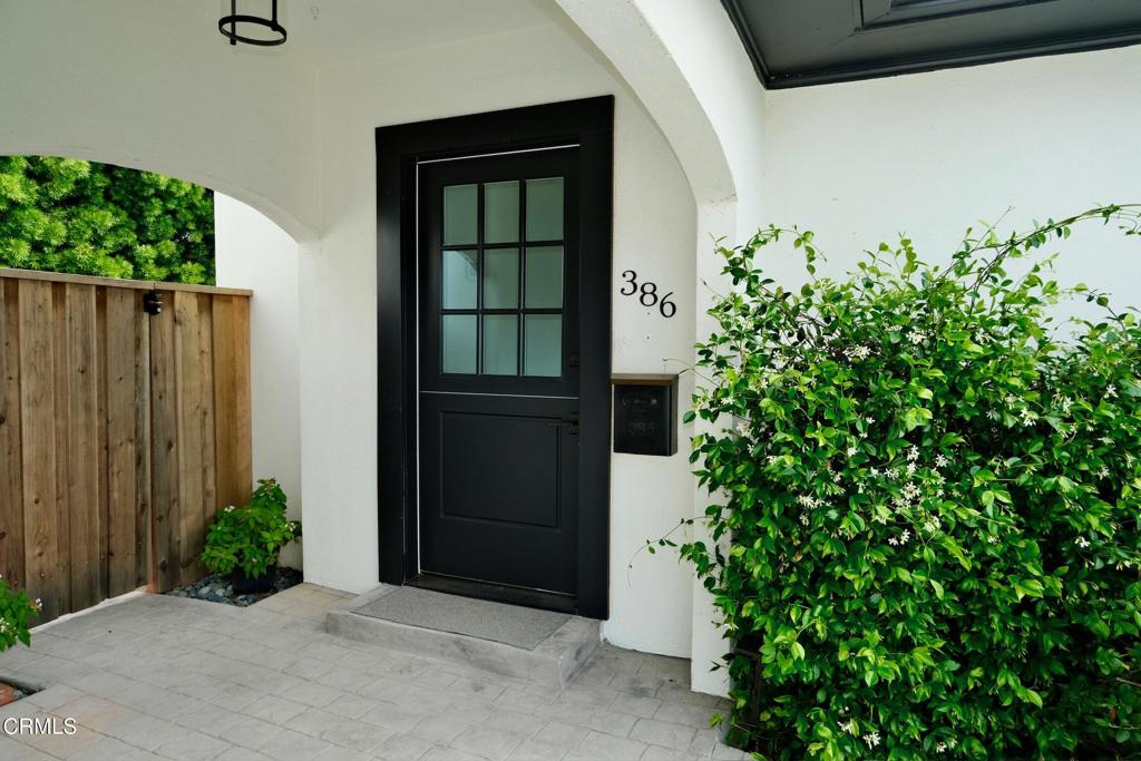 386 Dorothy Avenue