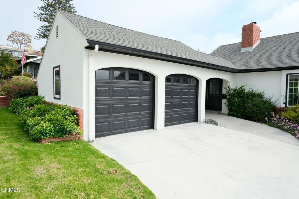386 Dorothy Avenue