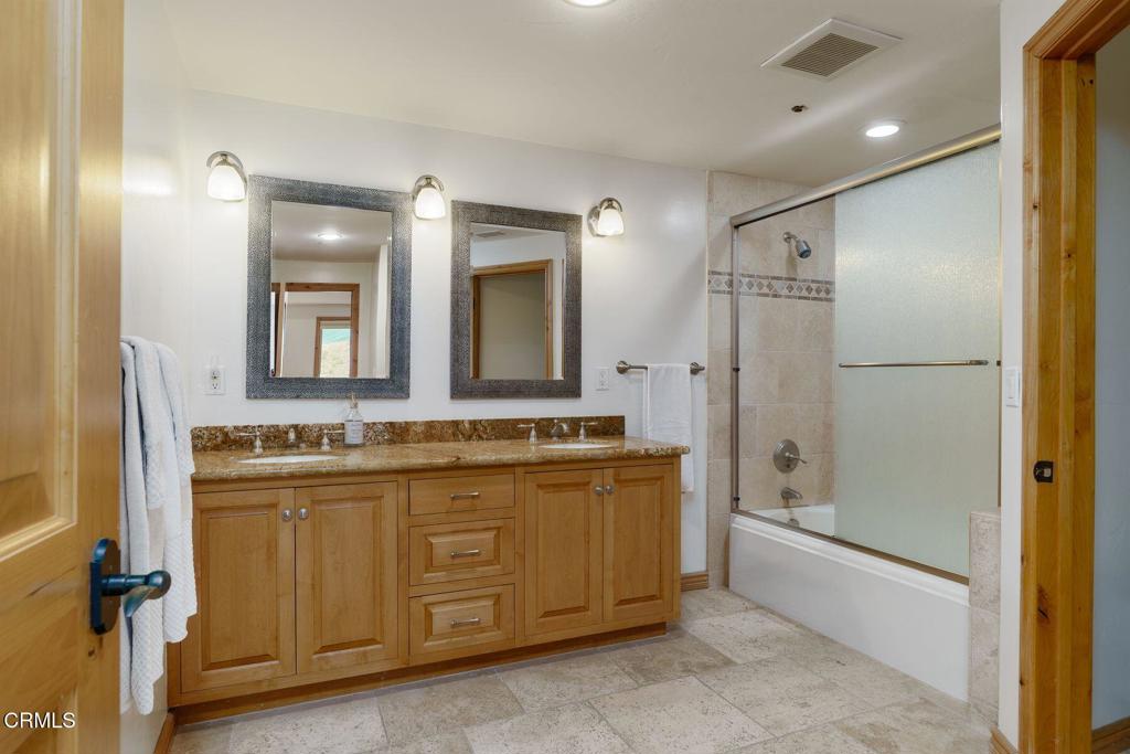 300 N Kalorama Street