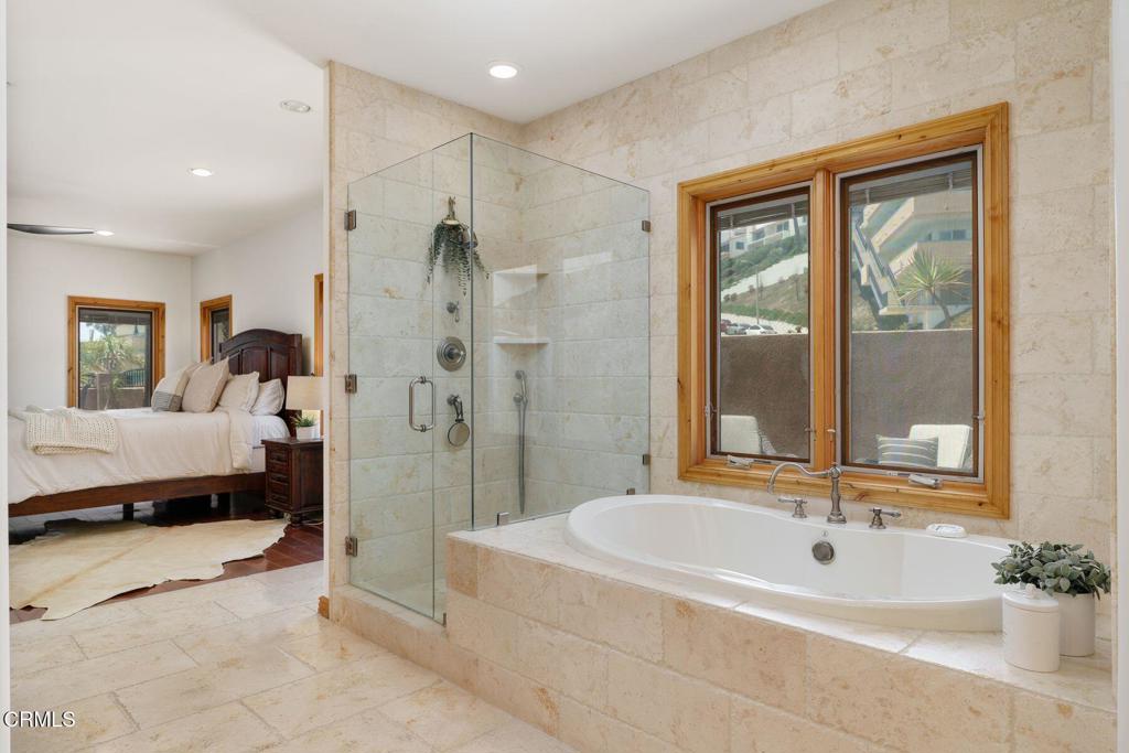 300 N Kalorama Street