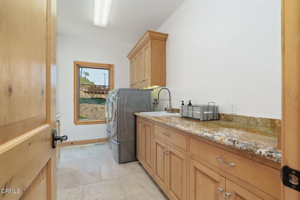 300 N Kalorama Street