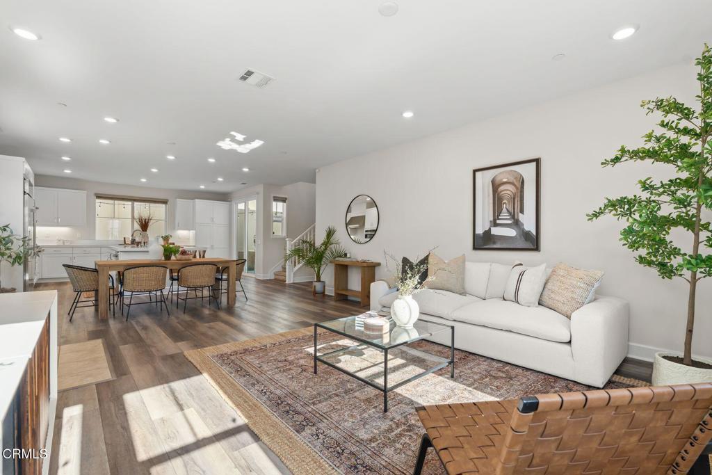 3068 Harrison Lane