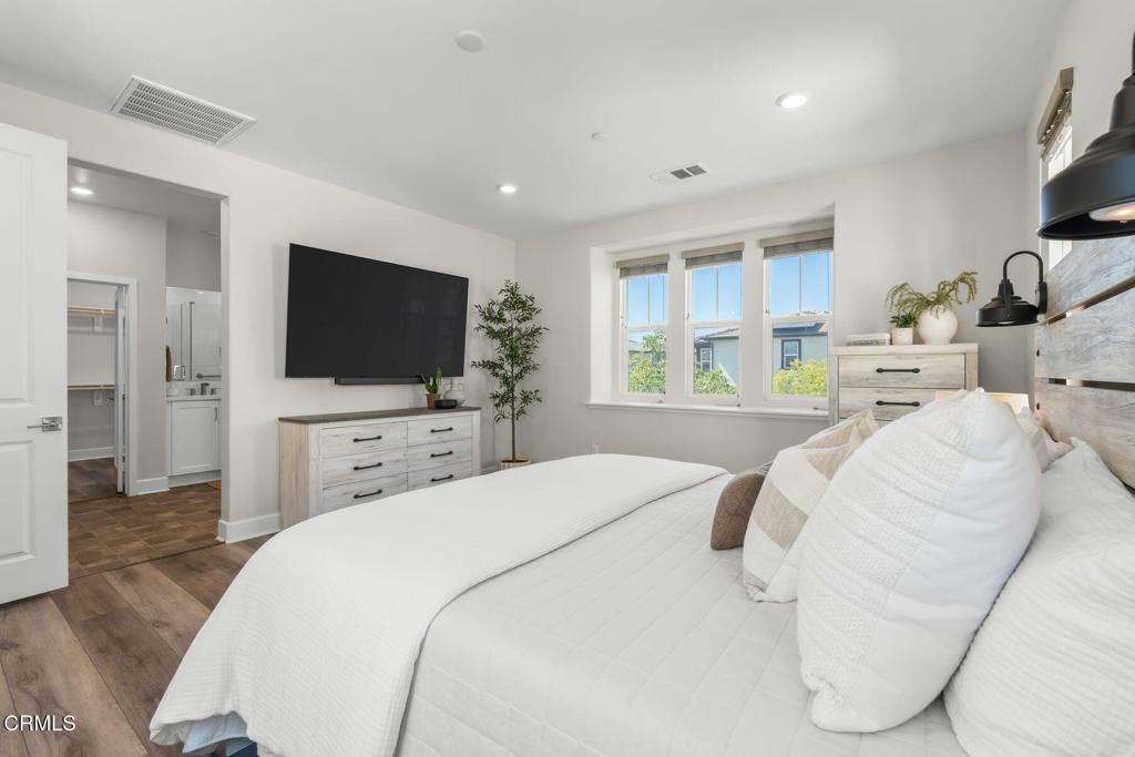 3068 Harrison Lane