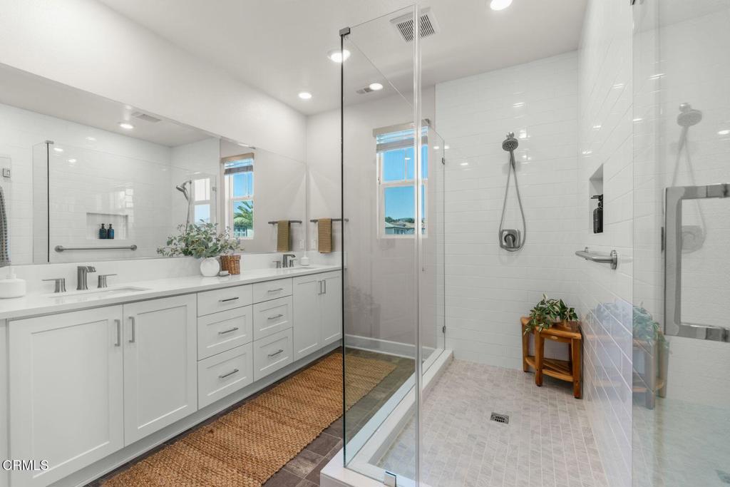 3068 Harrison Lane
