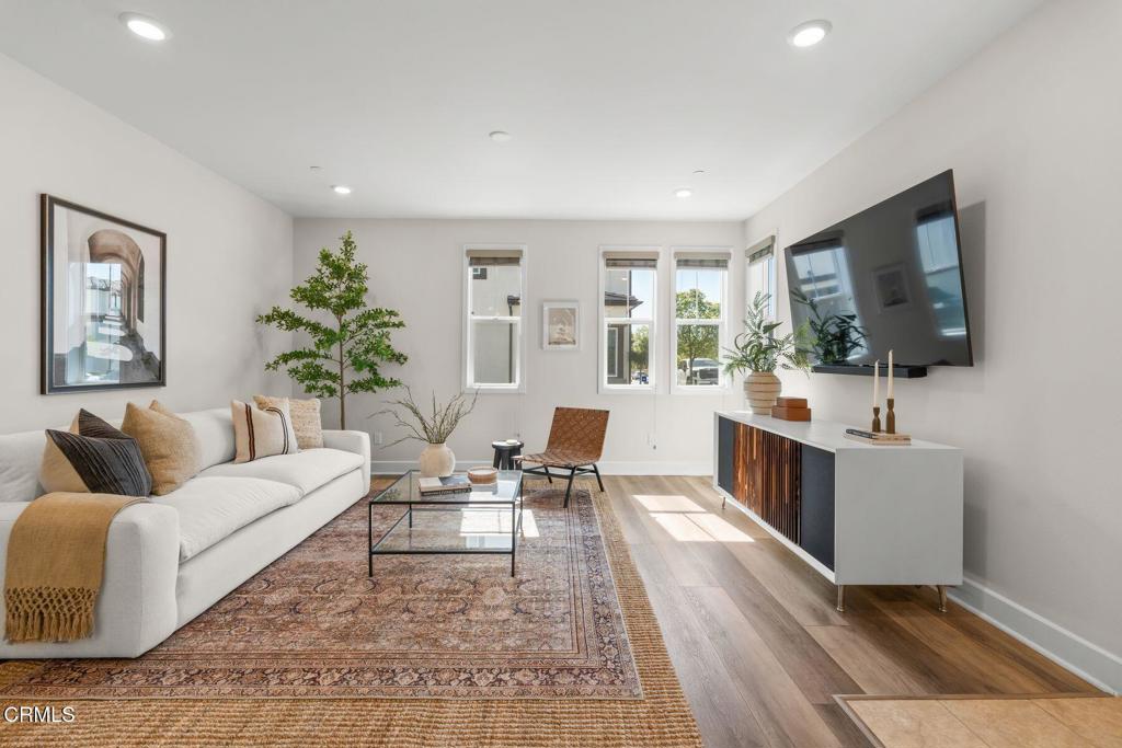 3068 Harrison Lane
