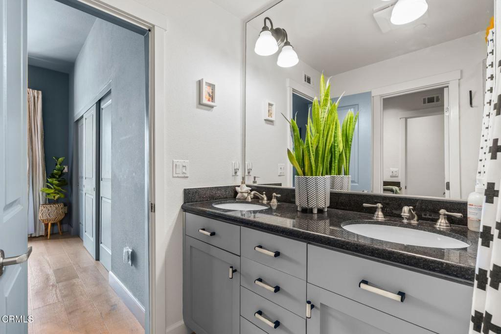797 E Santa Clara Street