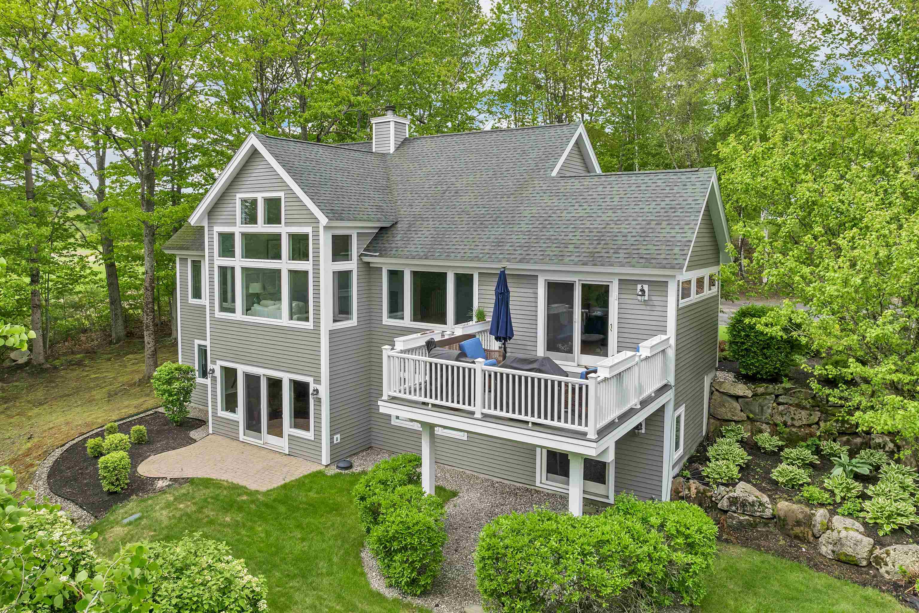 5 Falcon Lane