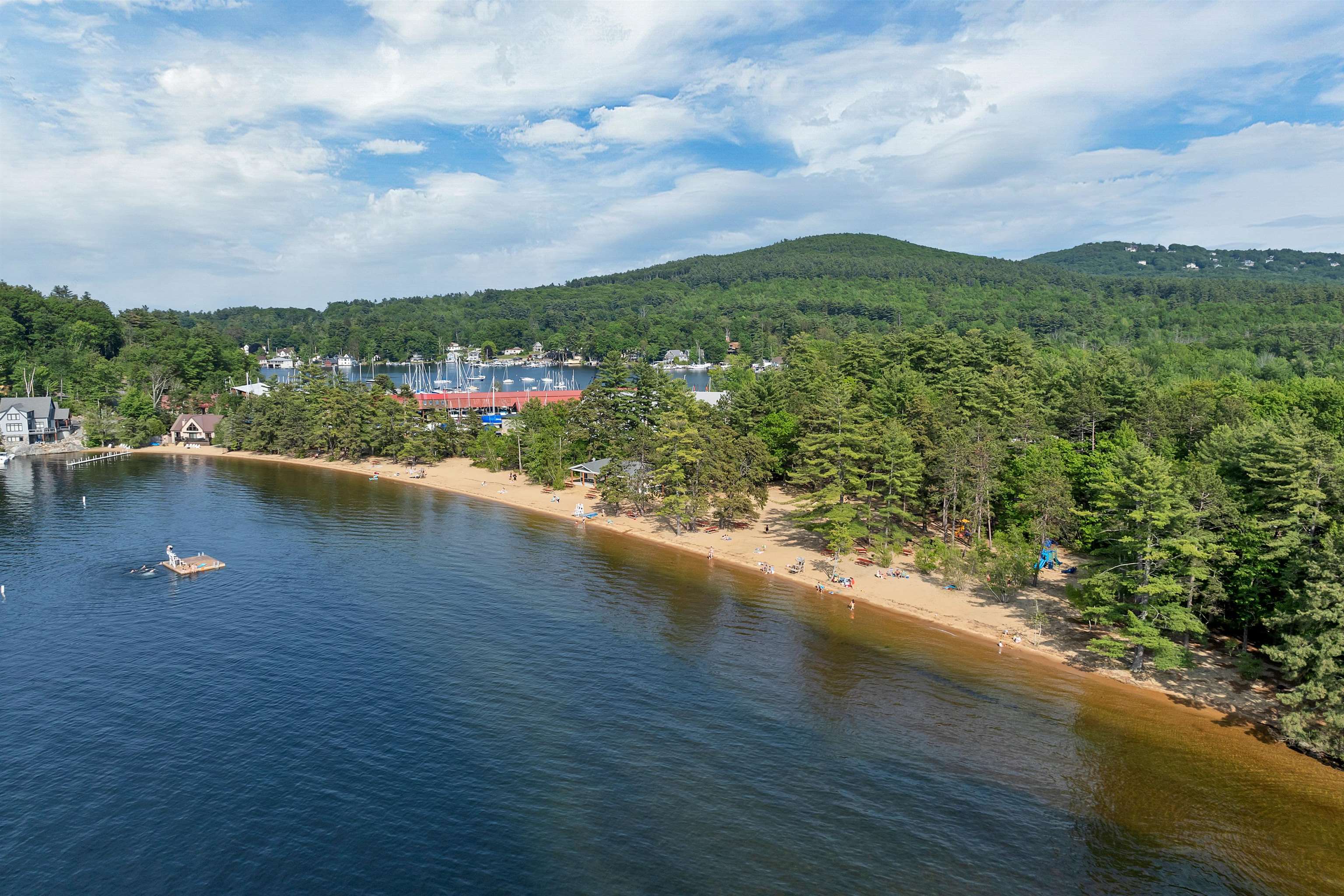 2393 Lake Shore Road Unit: 17