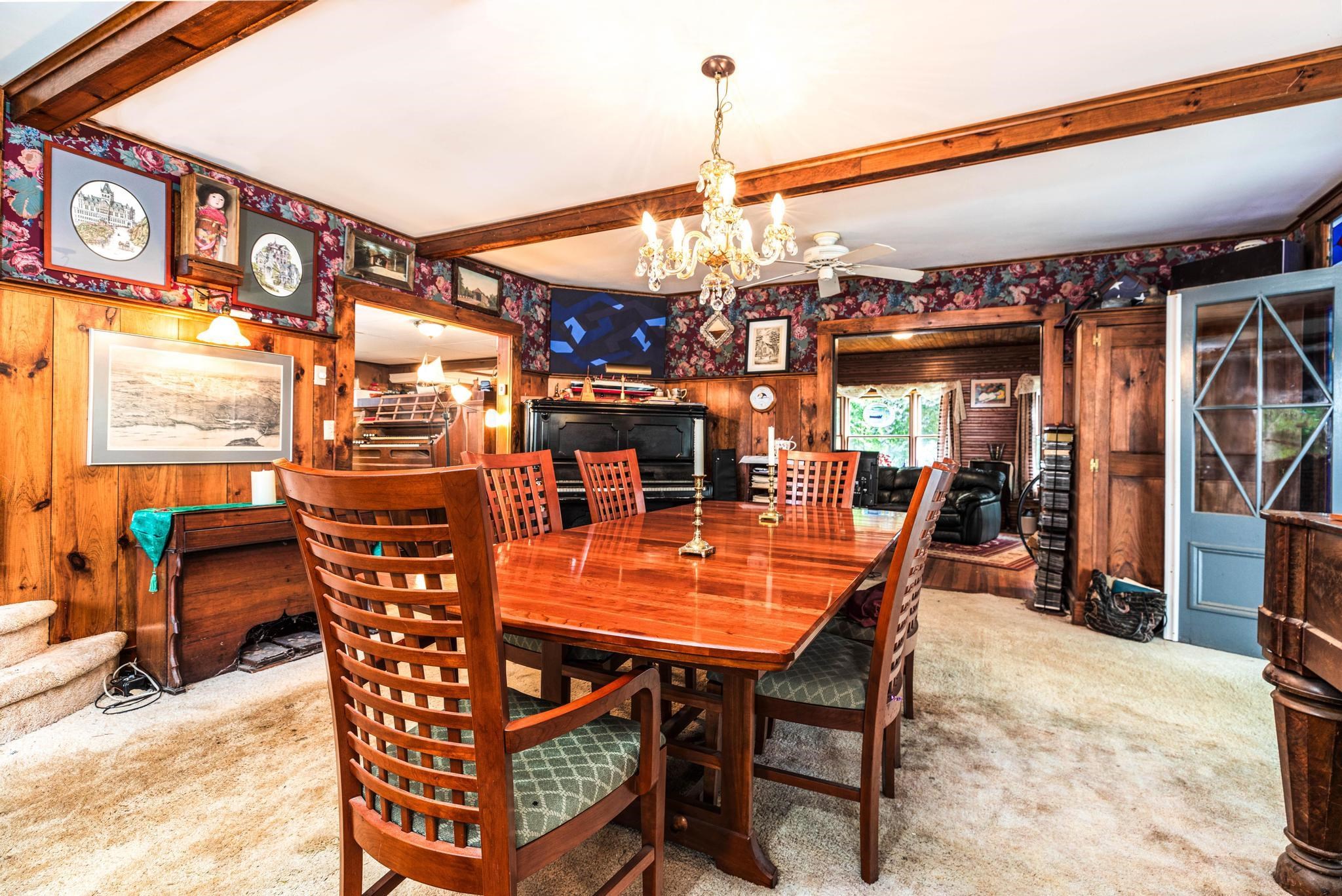 22 Courtyard Circle