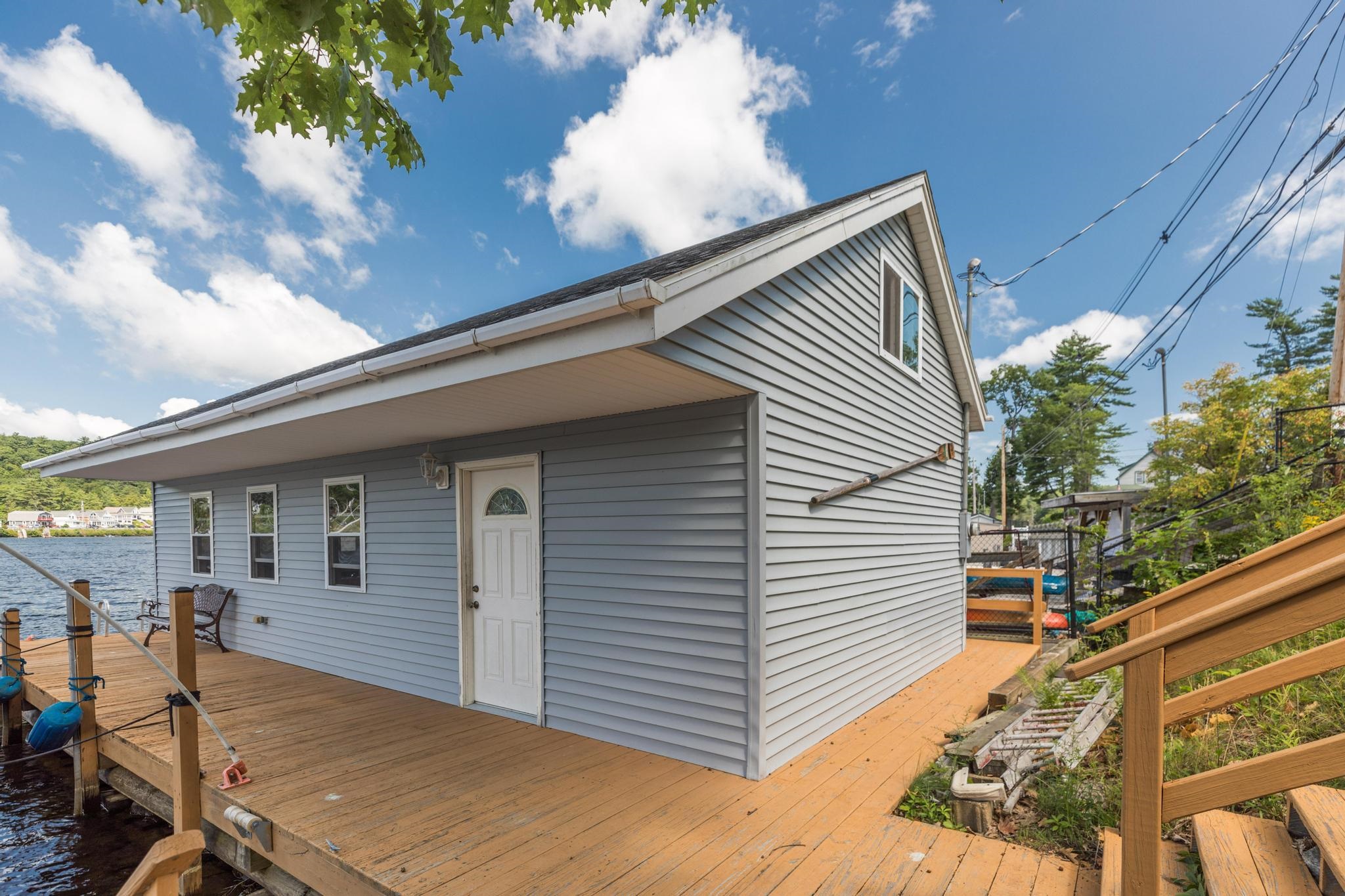 22 Courtyard Circle