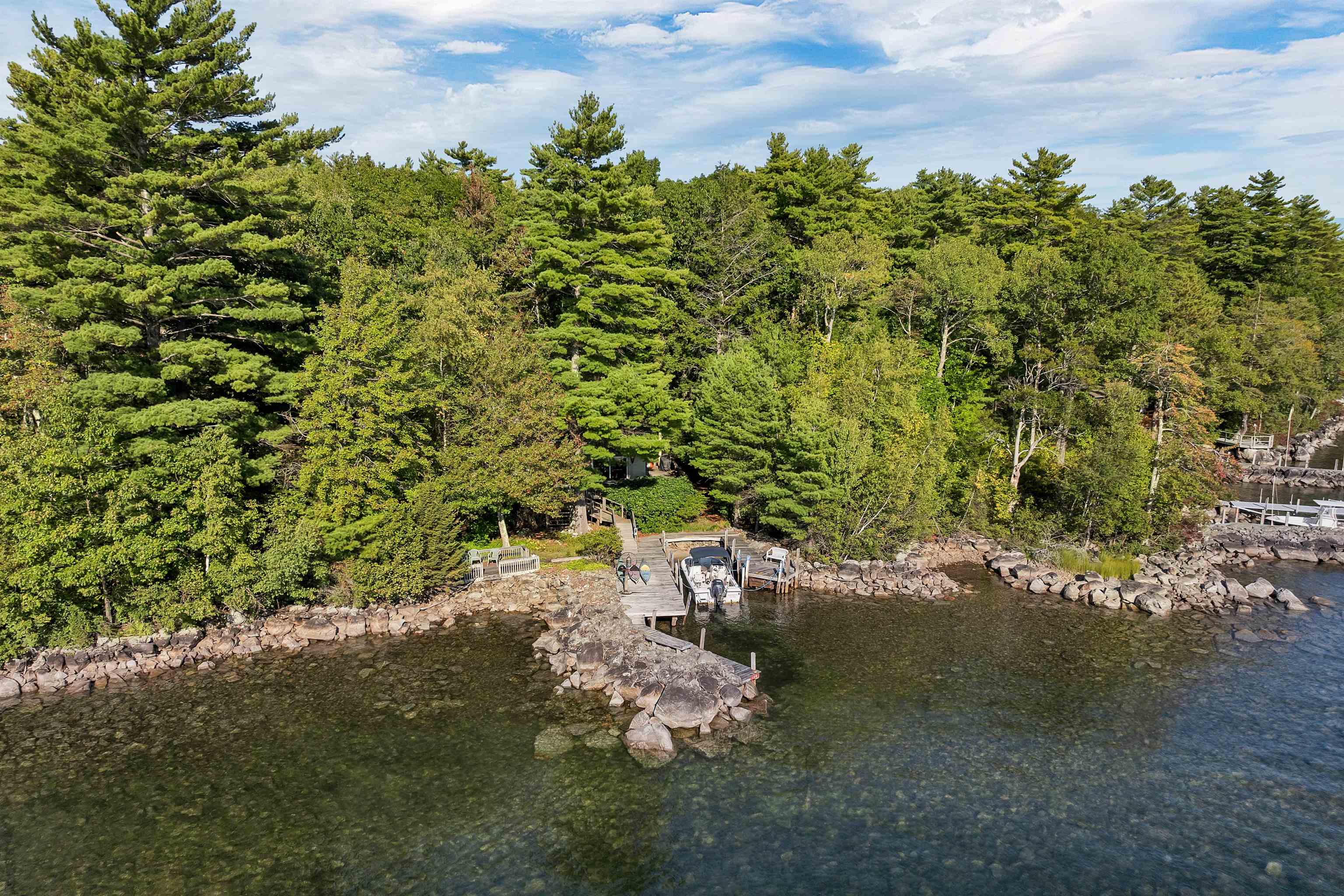 120 Big Barndoor Island