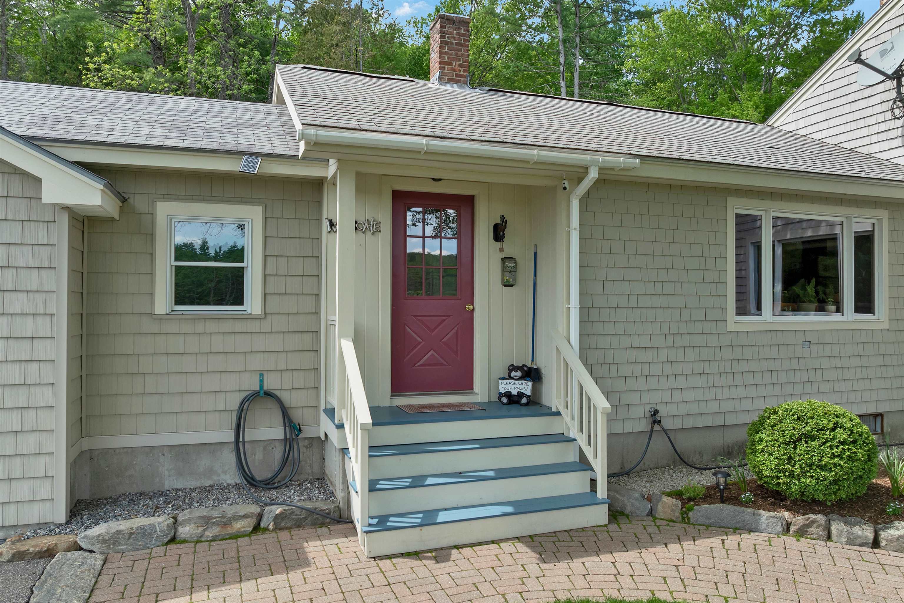 25 Elliot Road