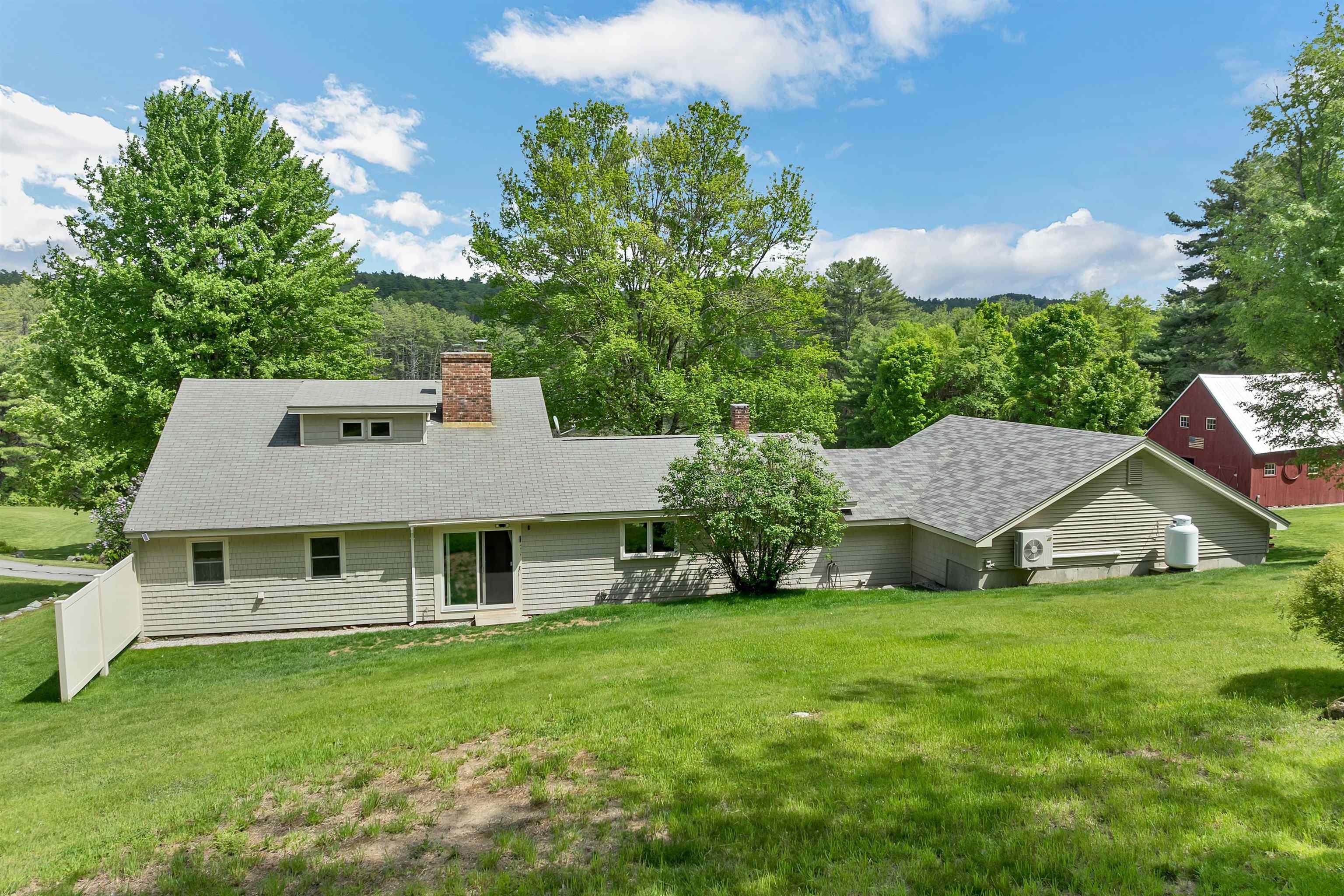 25 Elliot Road