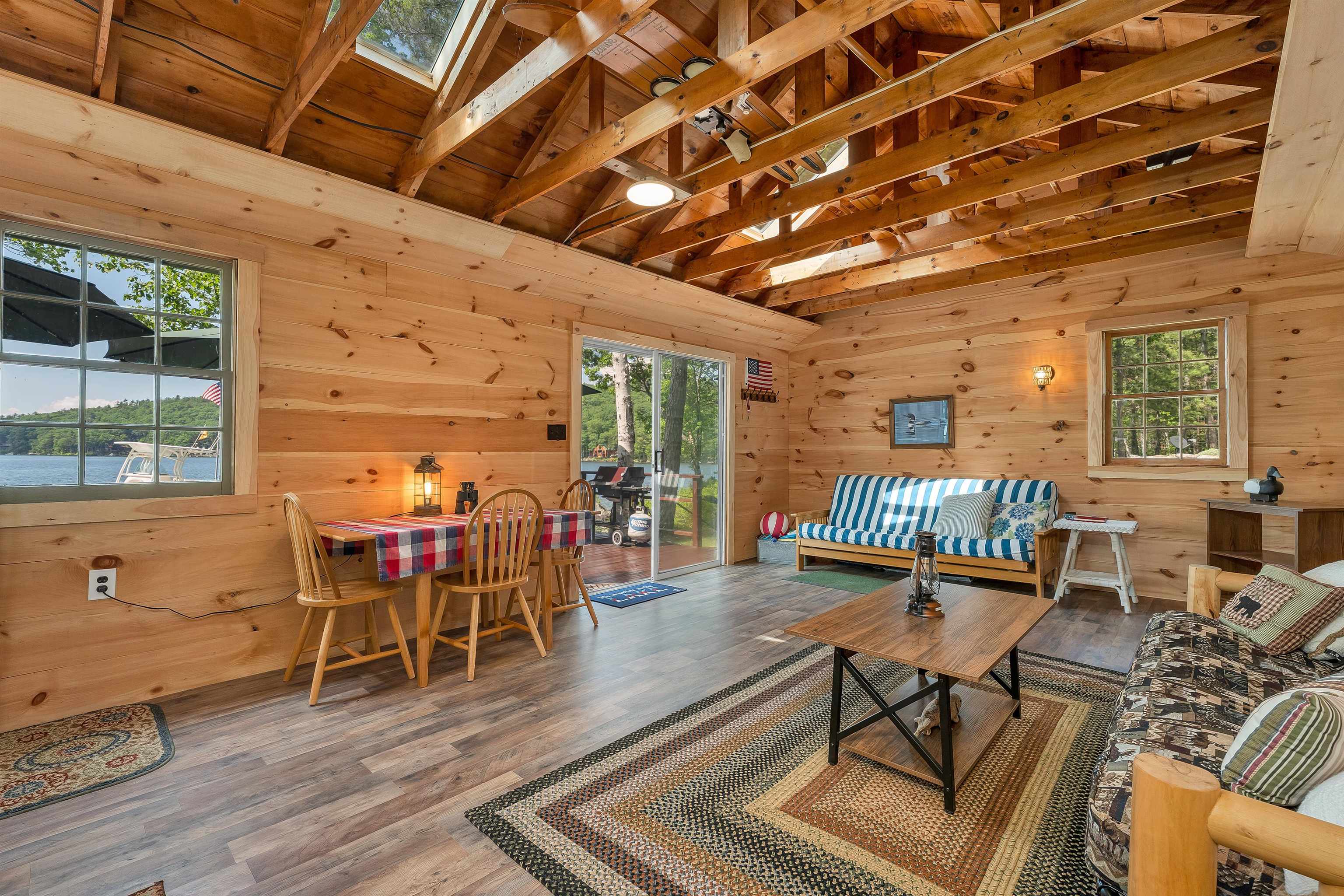 286 Rattlesnake Island
