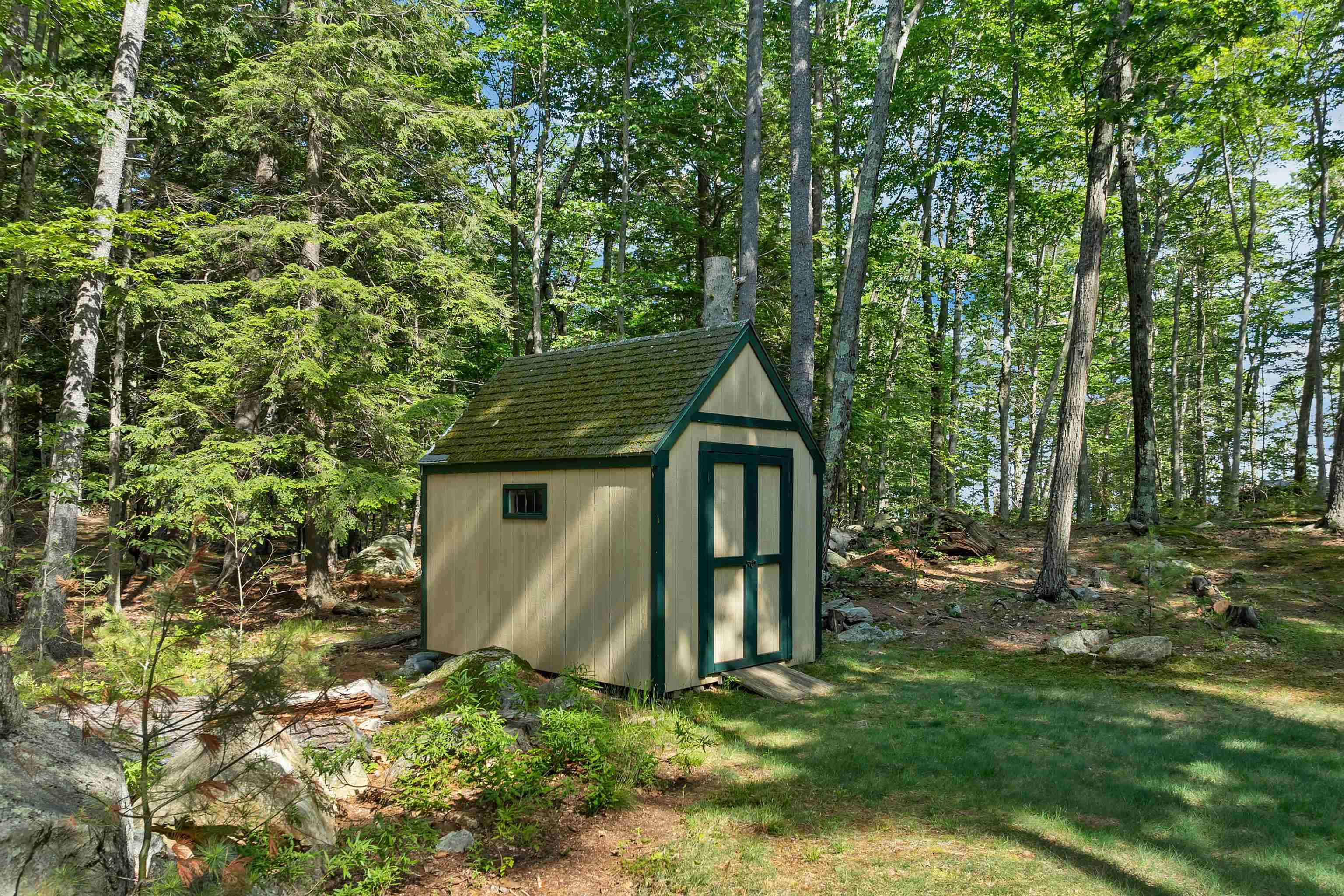 286 Rattlesnake Island