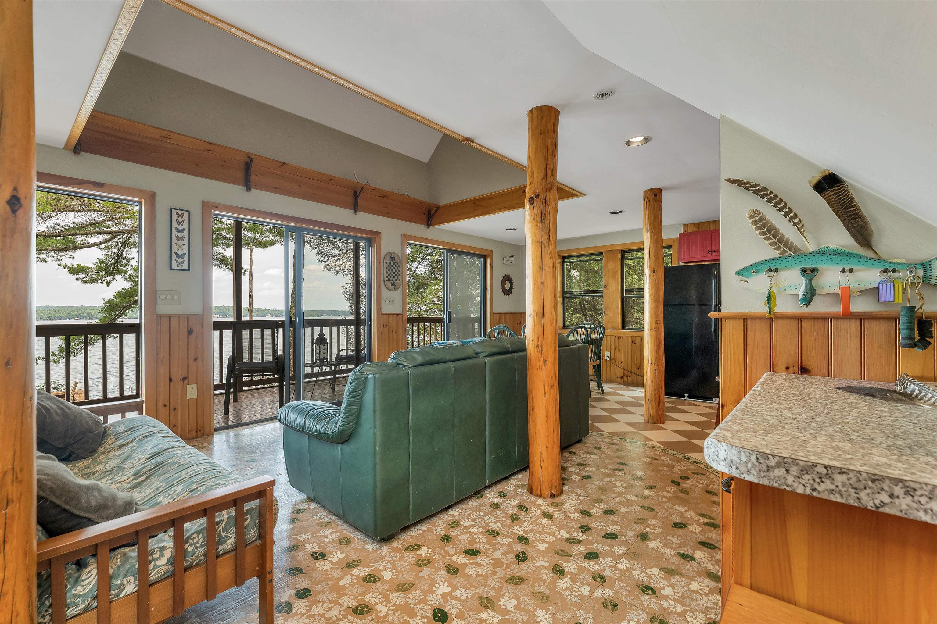 756 Rattlesnake Island