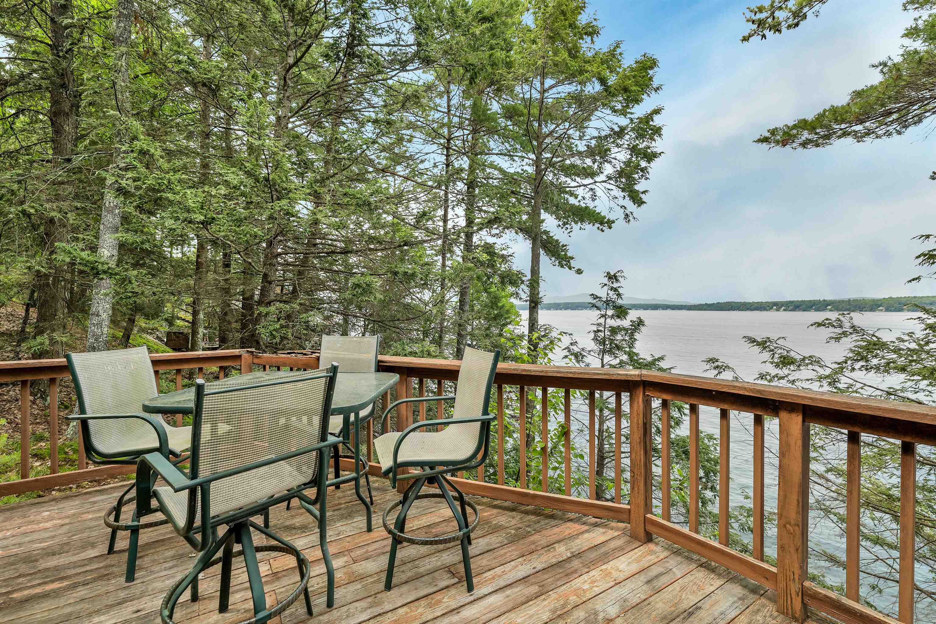 756 Rattlesnake Island