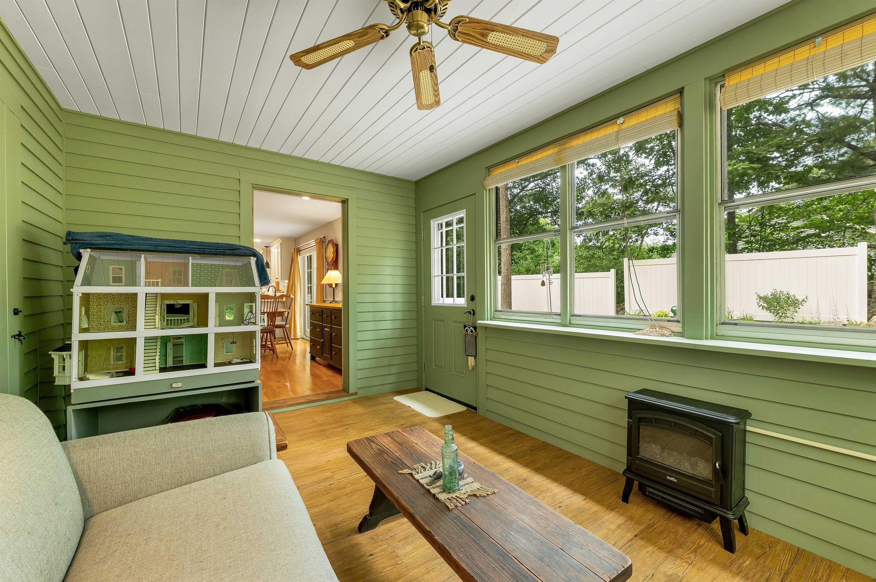 3 Oak Knoll Road