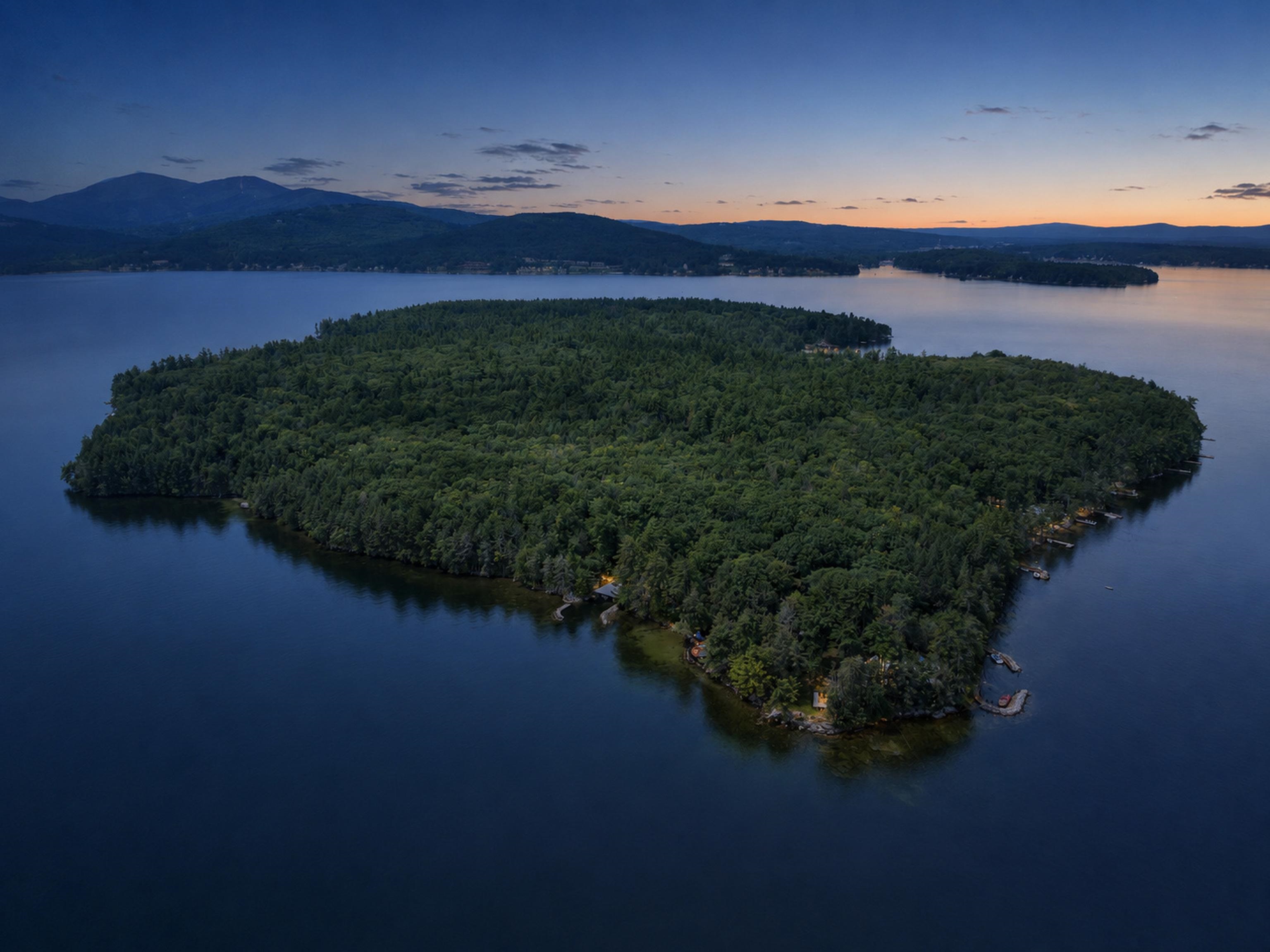 15, 20 & 21 Welch Island