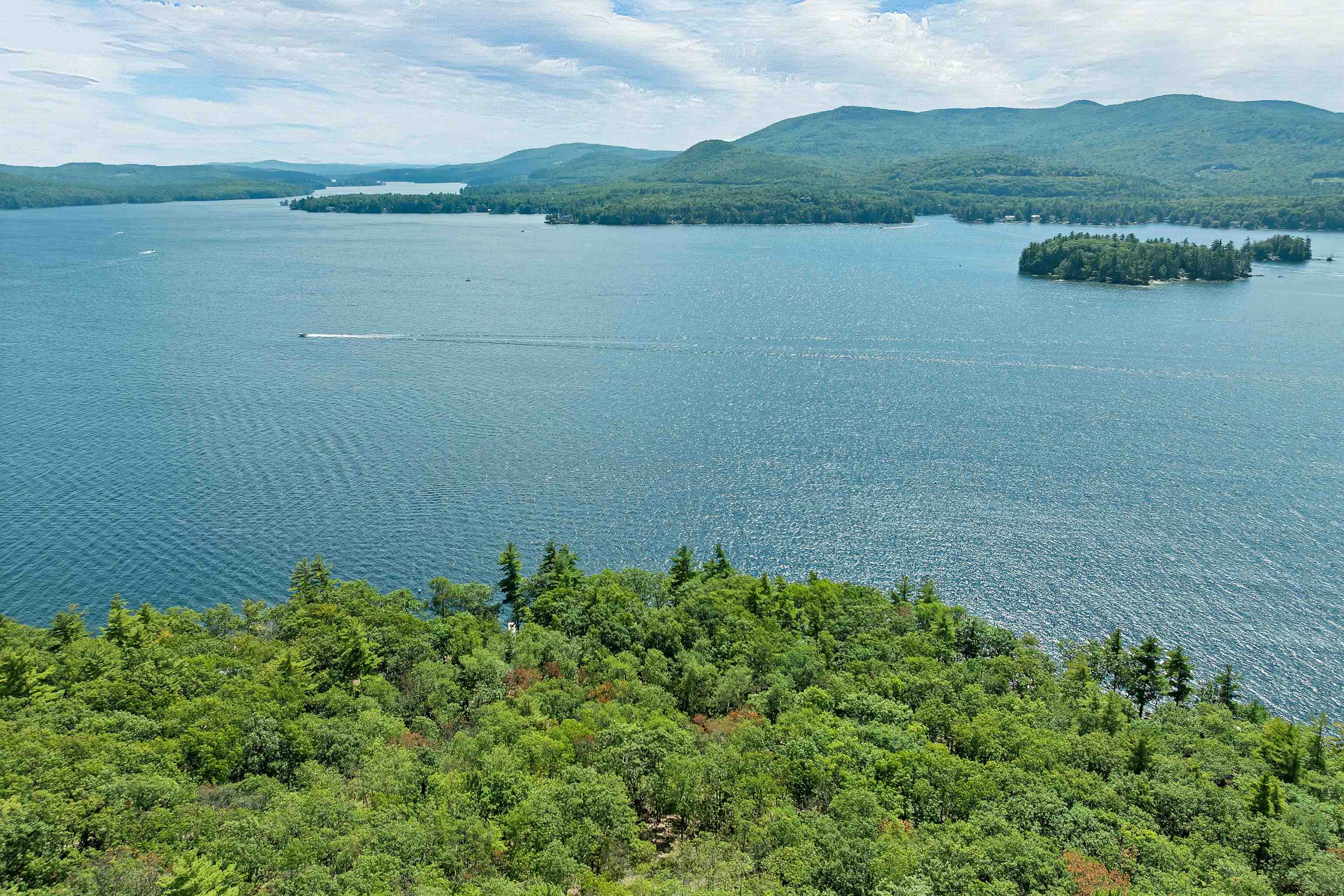 548 Rattlesnake Island