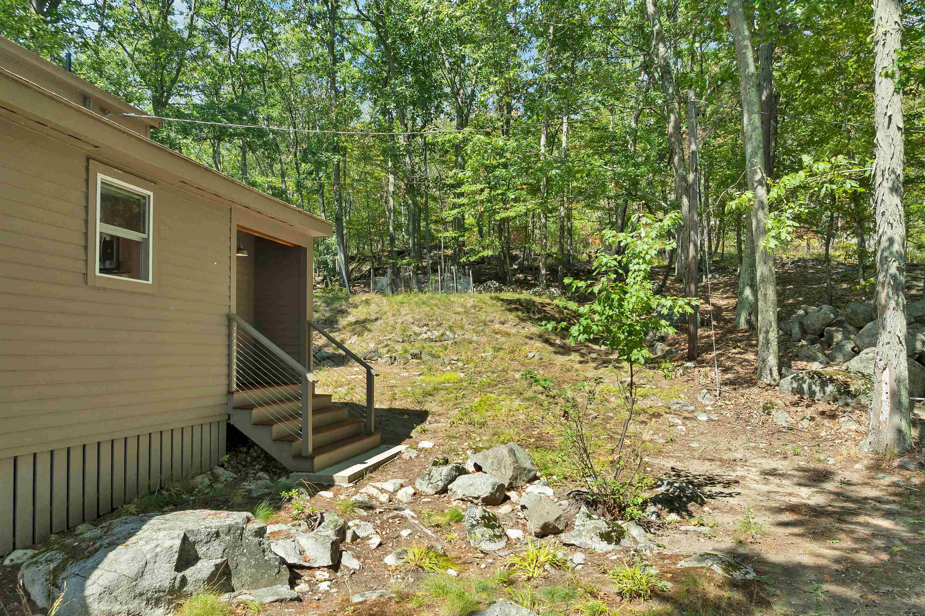 548 Rattlesnake Island