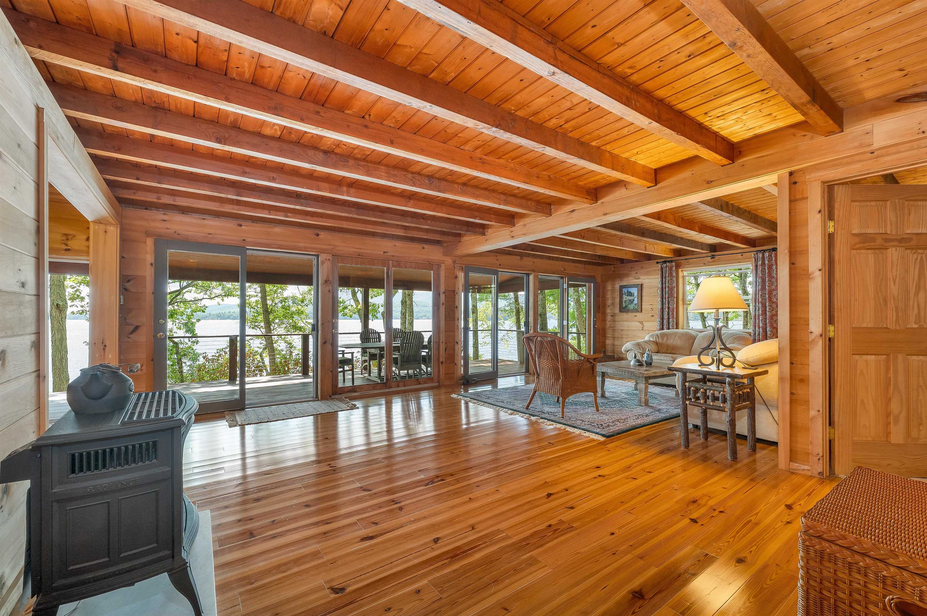 548 Rattlesnake Island