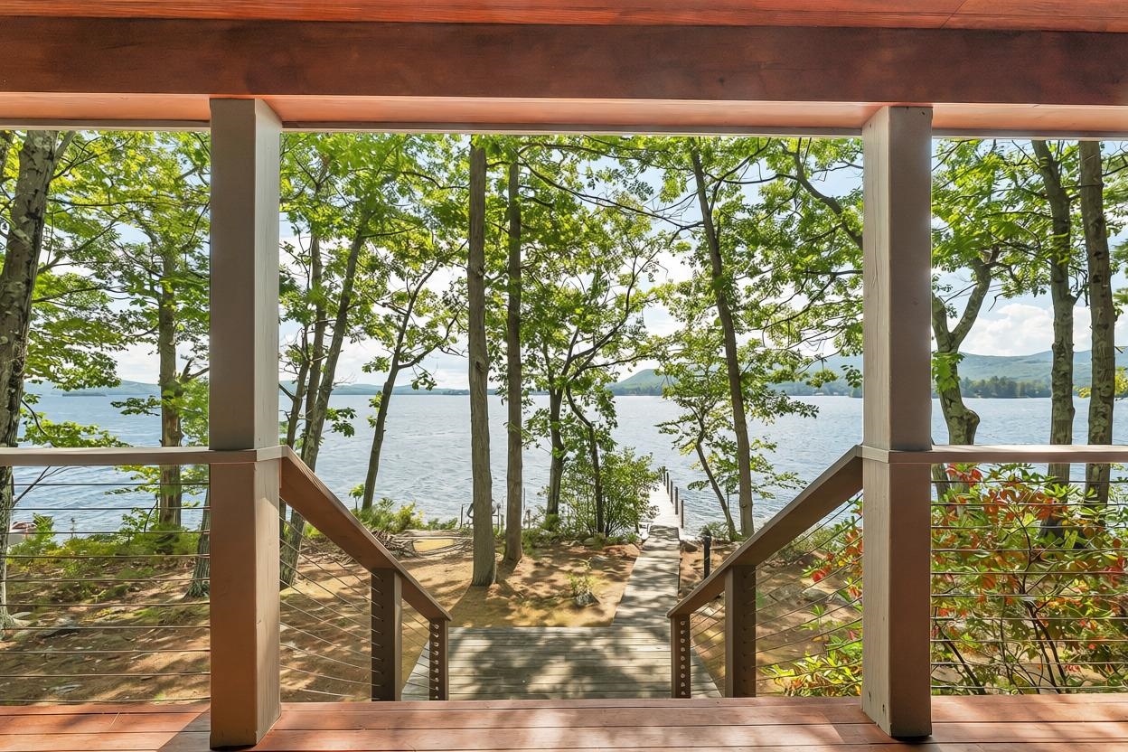 548 Rattlesnake Island