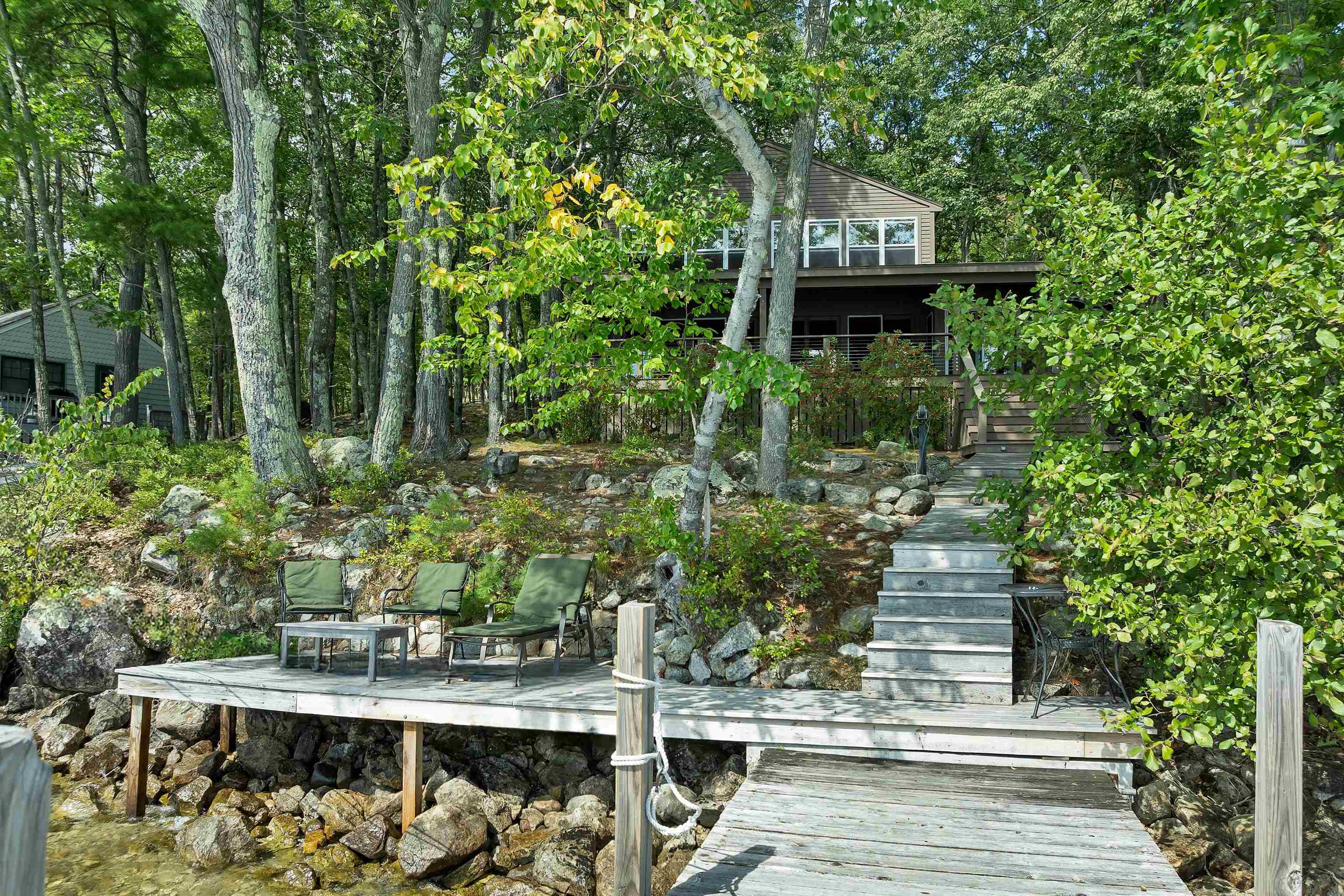 548 Rattlesnake Island