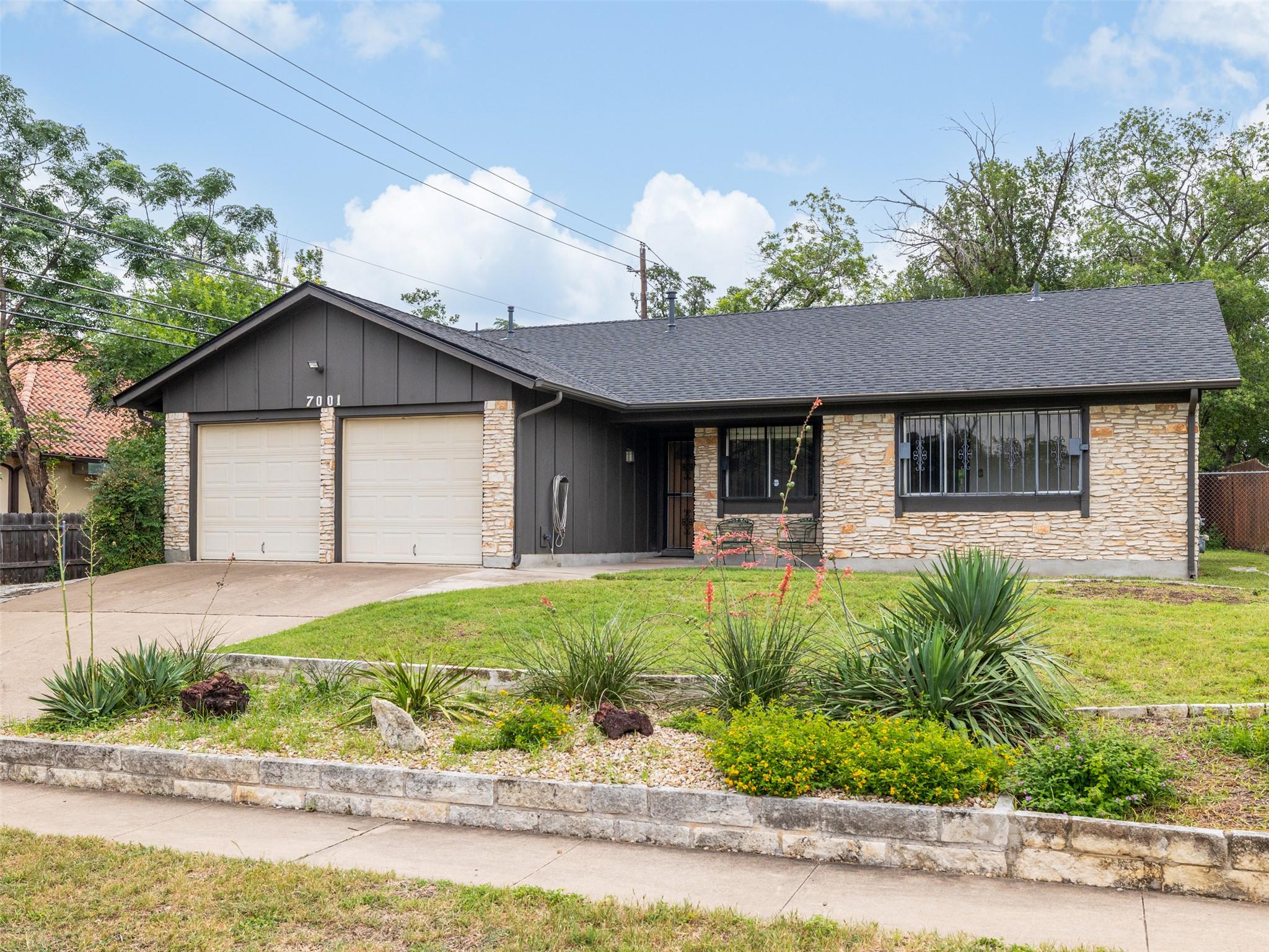 7001 Watchwood DR