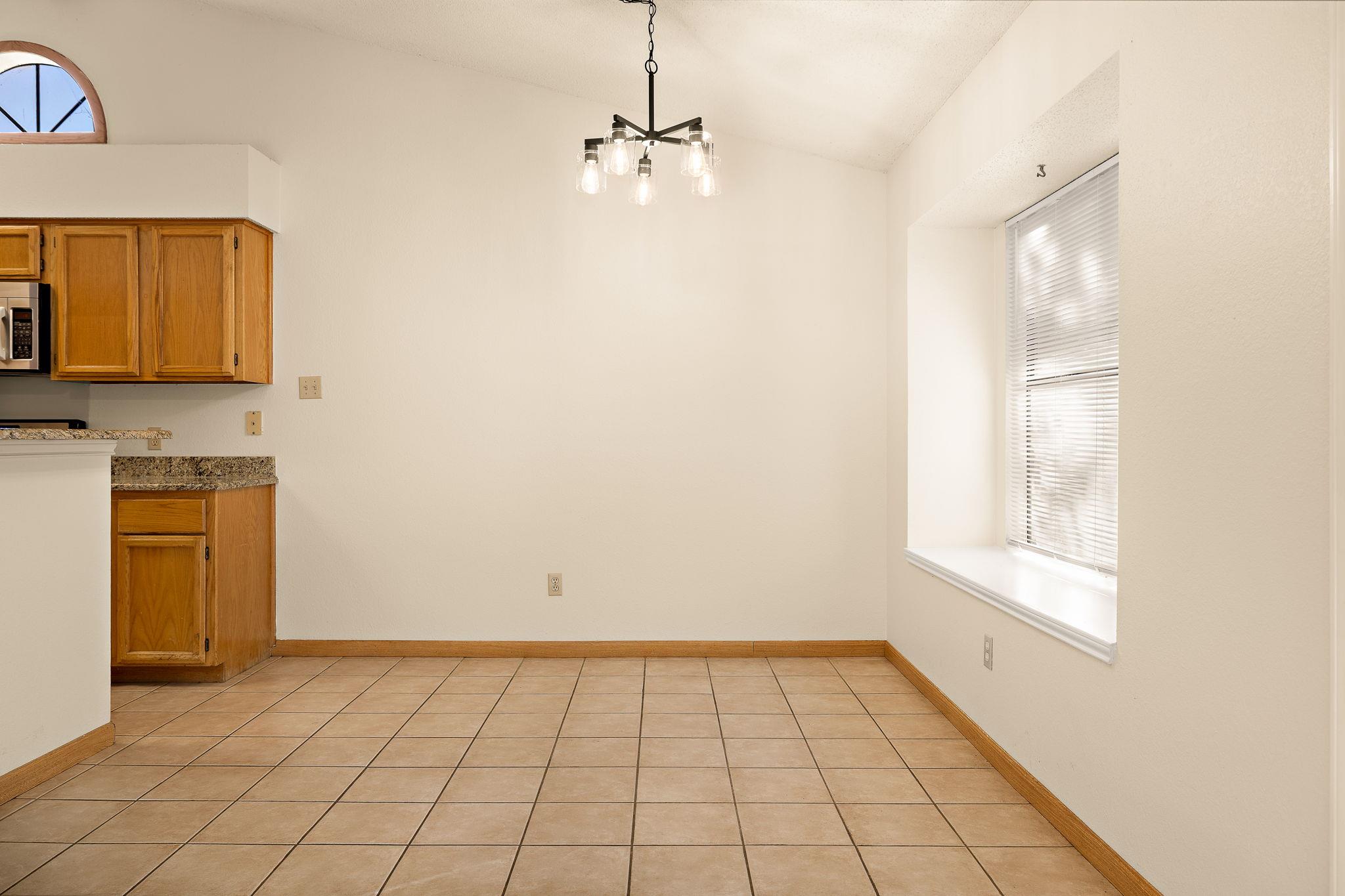 1604 Texas Oak WAY