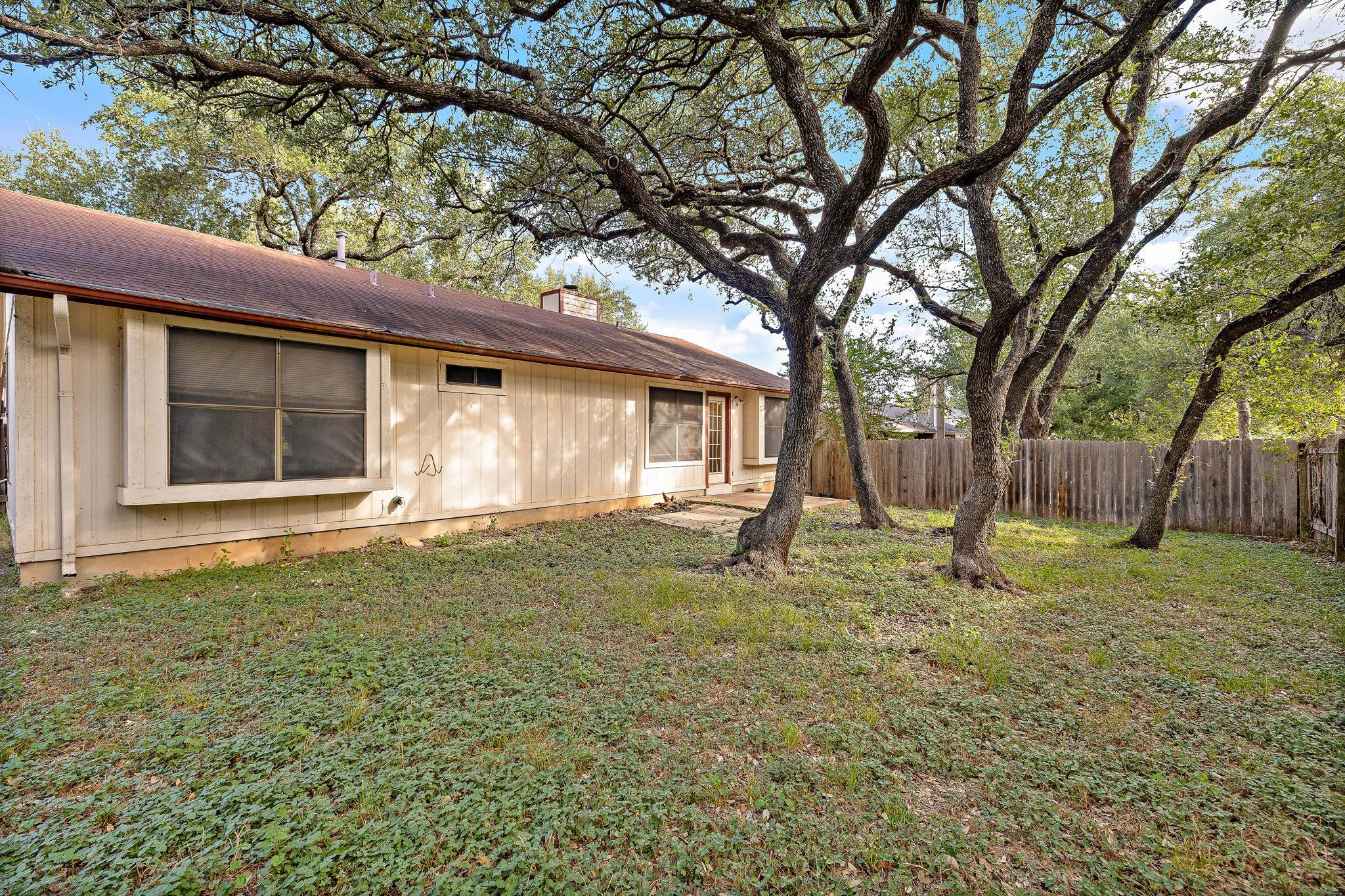 1604 Texas Oak WAY