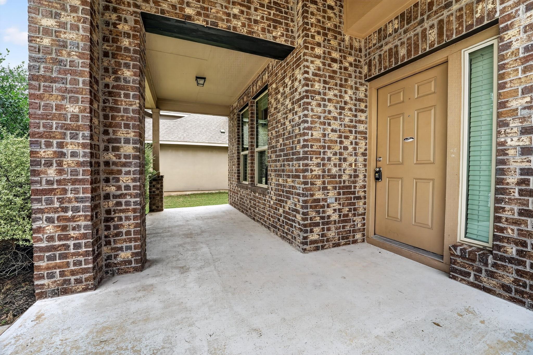 1440 Brooks WAY