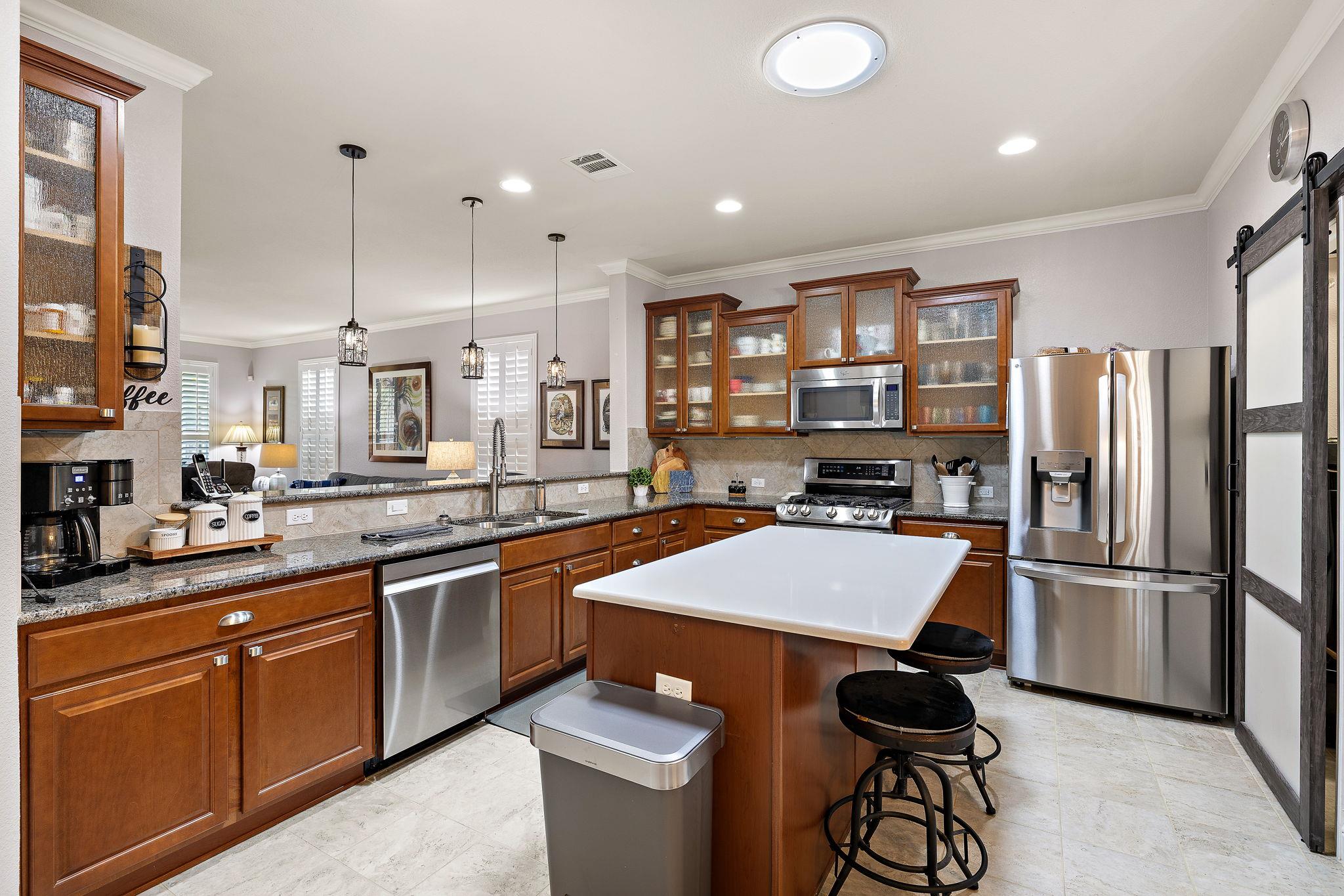 101 Copperas Creek CV