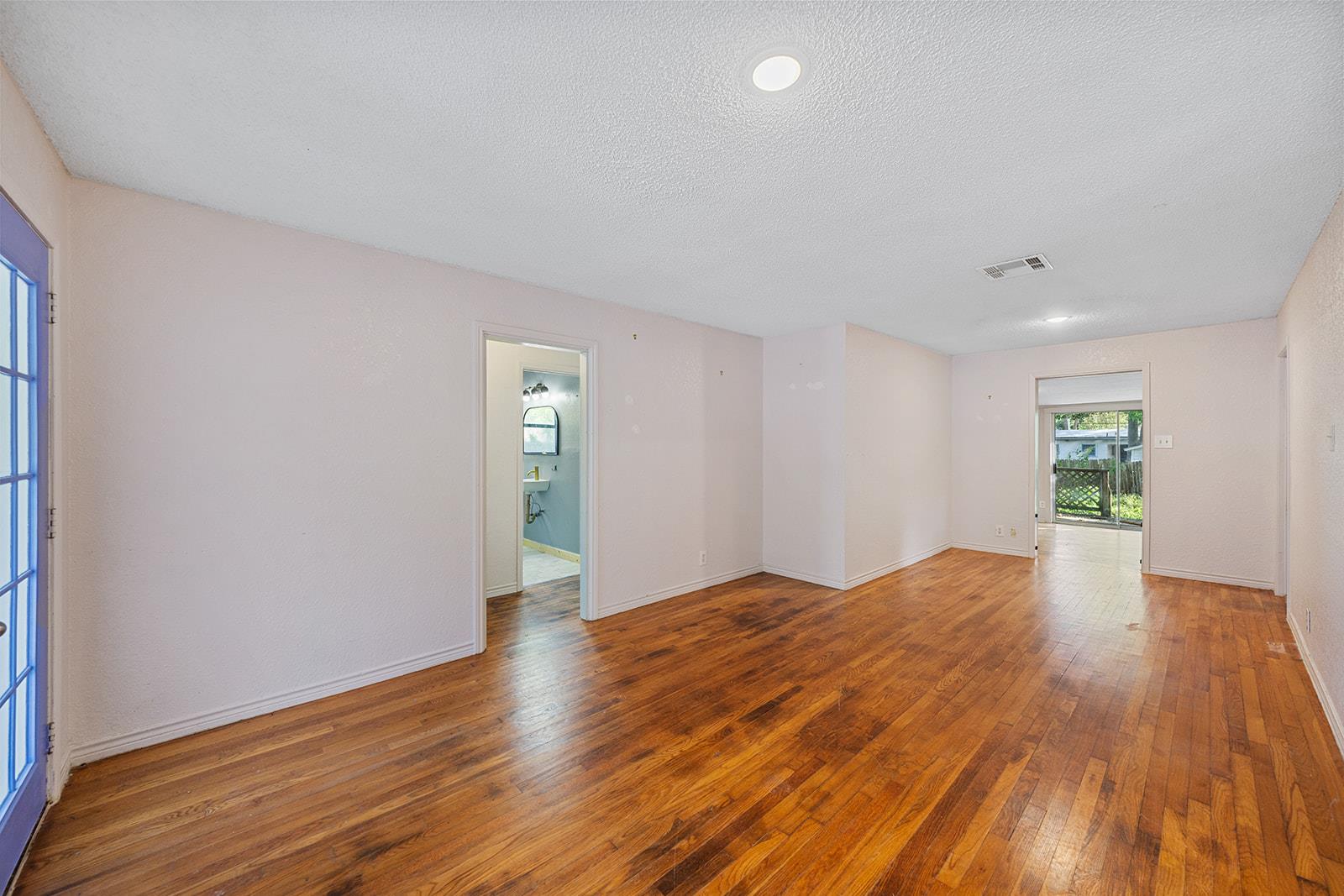 1521 Madison Ave