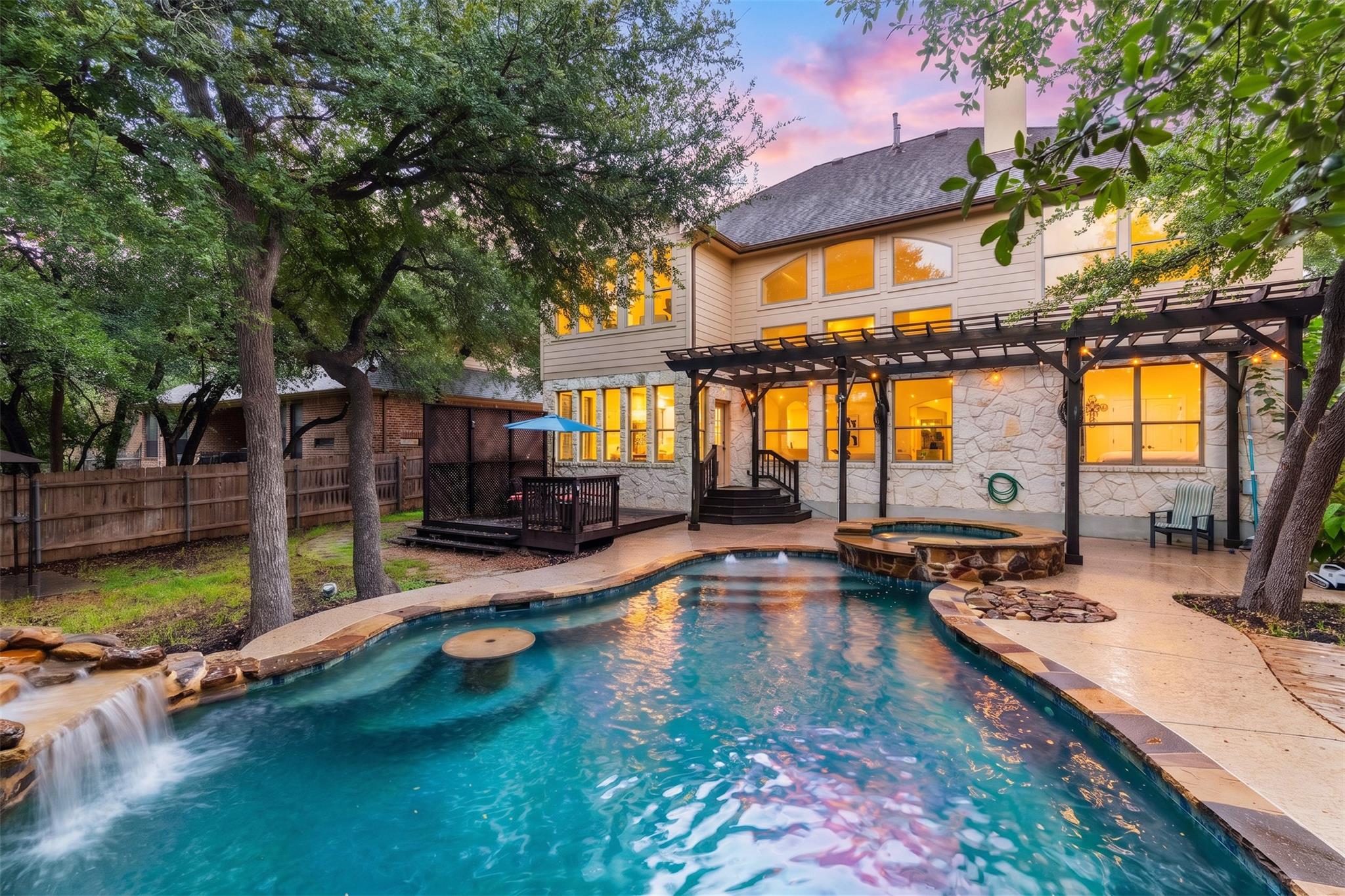 2709 Deep River CIR