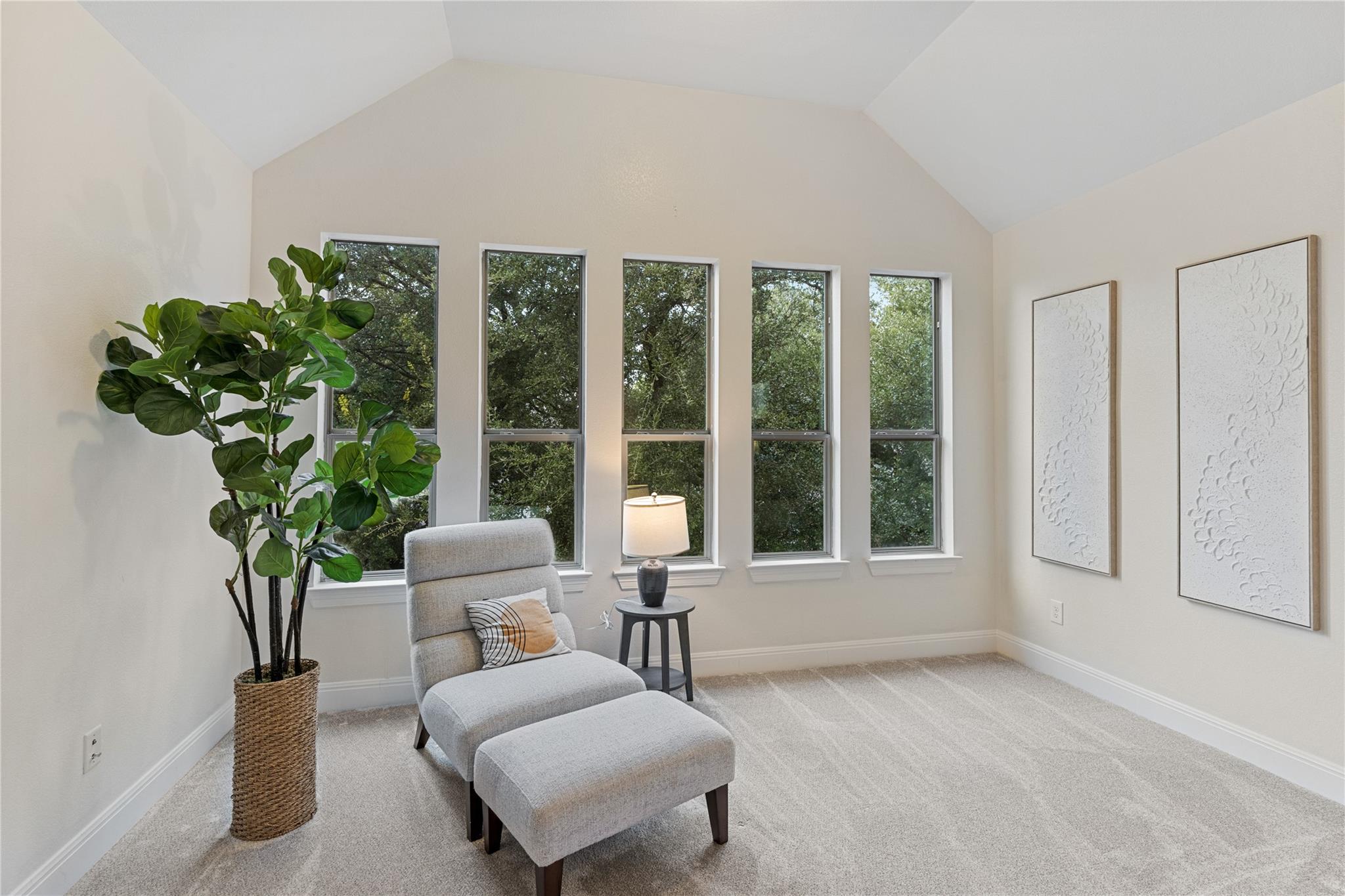 2709 Deep River CIR