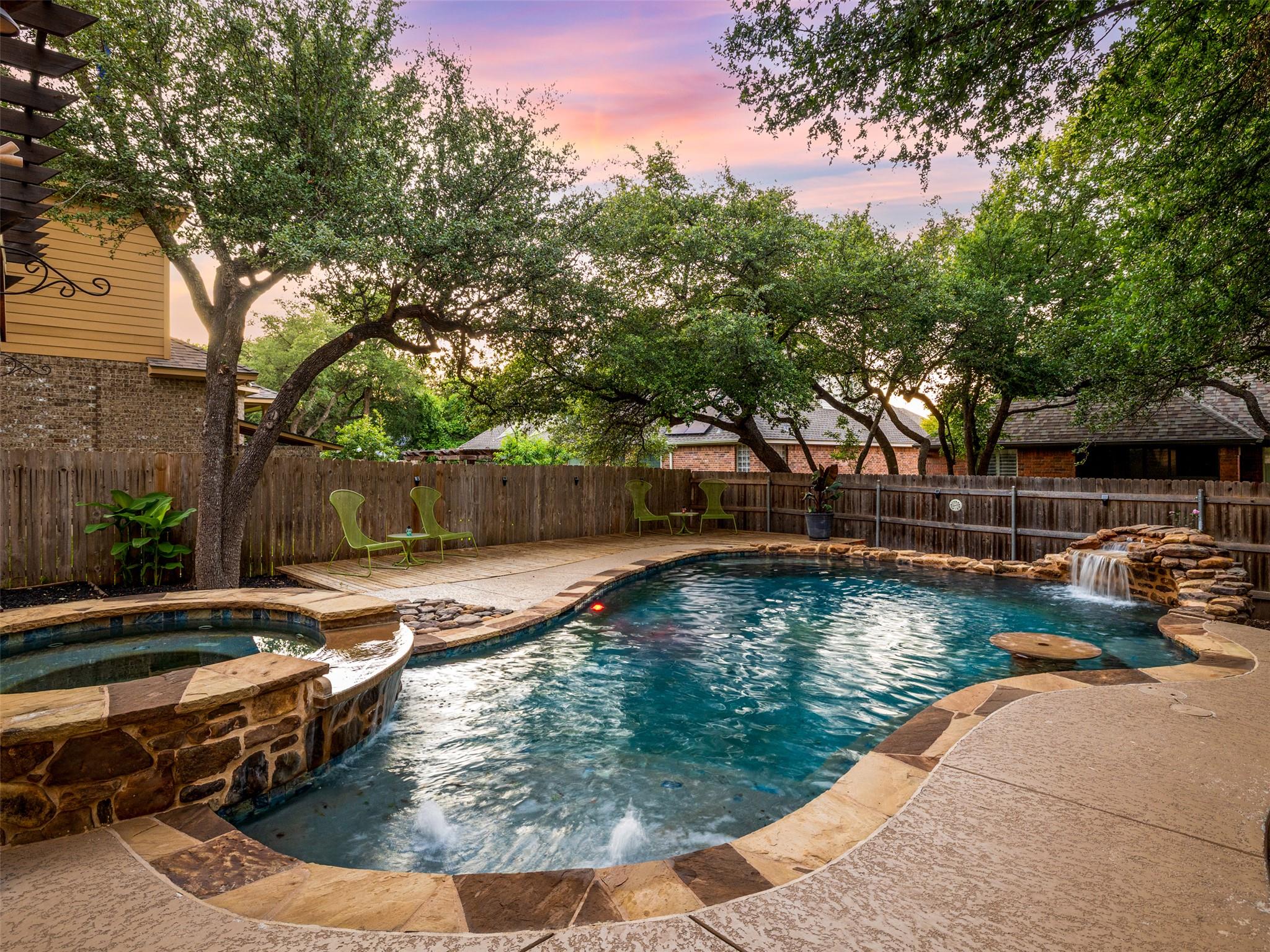 2709 Deep River CIR